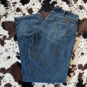 Men’s Wrangler 20X style 01 Competition style 36 X 36
